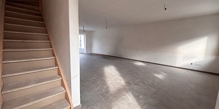 Maison 3 pièces à MoustiersurSambre, Namen, à vendre