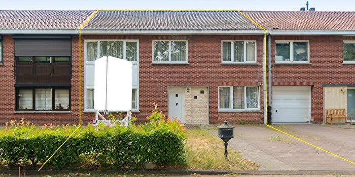 Miklaan, Genk : Maison 5 pièces à vendre