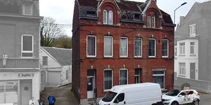 Marcinelle, Henegouwen - Appartement 8 pièces à vendre
