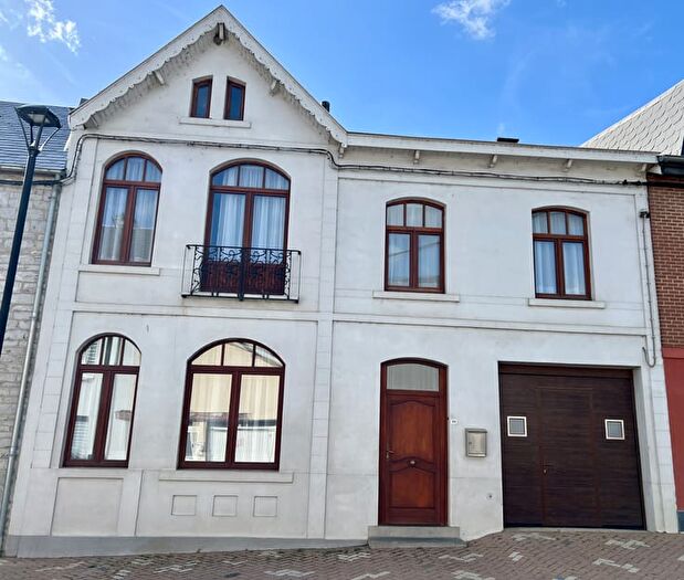 Maison 4 pièces à Rue SaintRoch, Nismes, à vendre