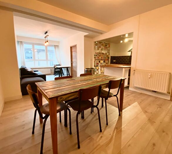 Appartement 3 pièces à Keizer Karelstraat, Gent, à louer