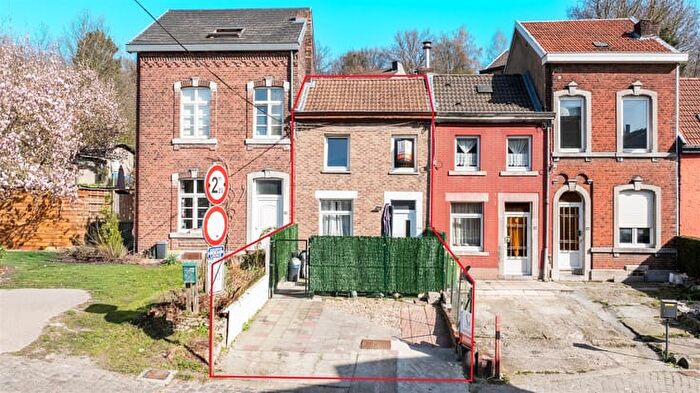 Rue Fond des Tawes, Liège : Maison 2 pièces à vendre