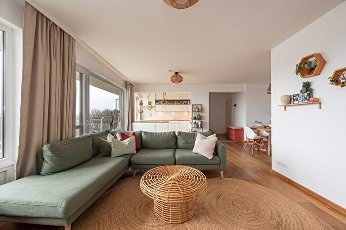Appartement 4 pièces à Fruithoflaan, BERCHEM, à vendre