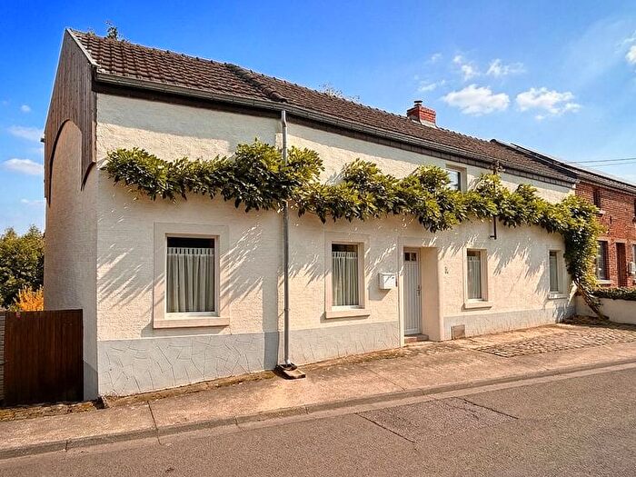 Maison 3 pièces à vendre à Rue Pichelin, Sombreffe