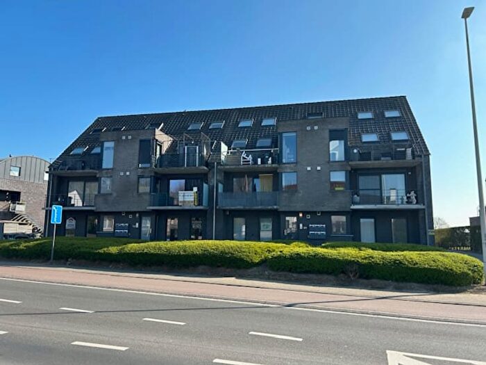 Appartement 9 pièces à hoogstraat, Lede, à louer