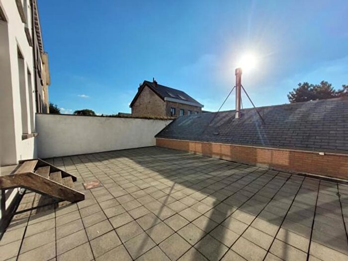 Place Pierre Delannoy, Enghien : Appartement 2 pièces à louer