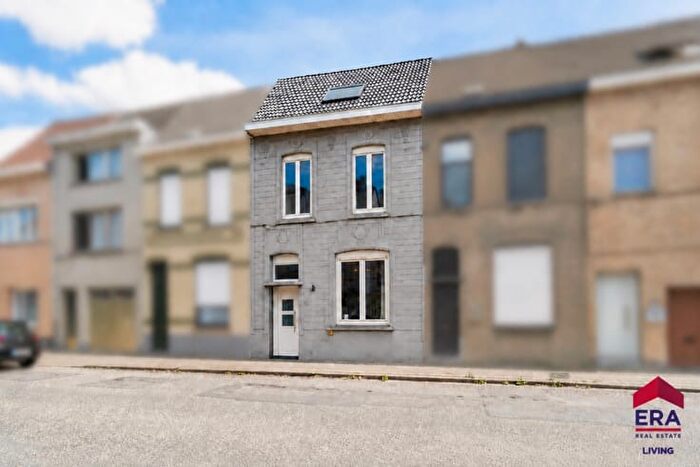 Maison 3 pièces à vendre à Steenweg op Aalst, Aalst