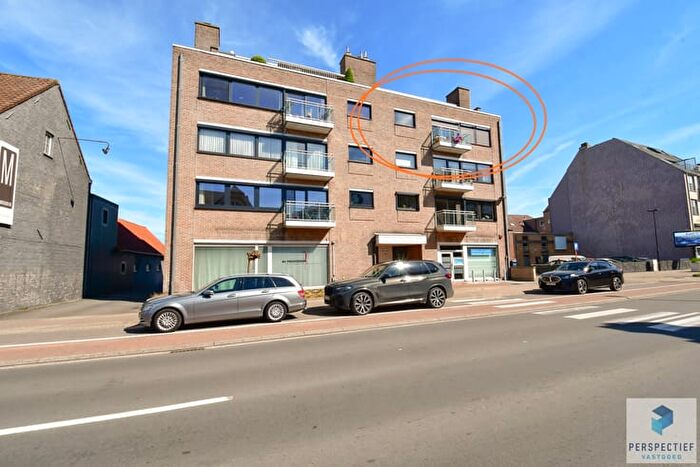 Brugsestraat, Oostkamp : Appartement 9 pièces à vendre