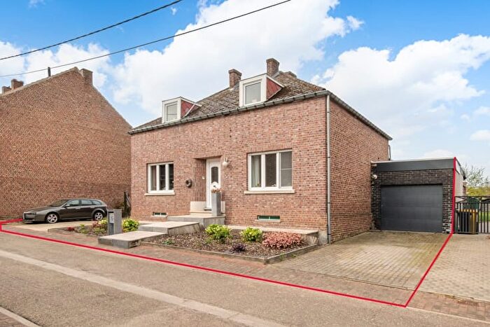 Maison 18 pièces à Kareelovenstraat, Linter, à vendre