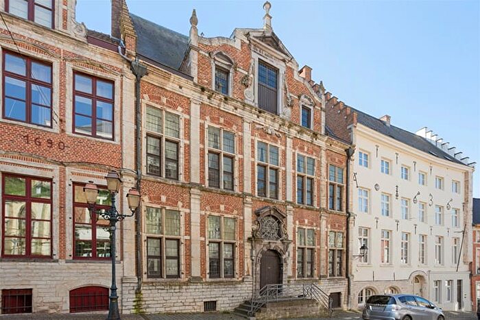 Maison 5 pièces à Wolmarkt, TIENEN, à vendre