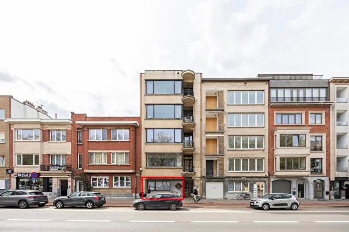 Appartement 2 pièces à Grotesteenweg, Berchem, à vendre