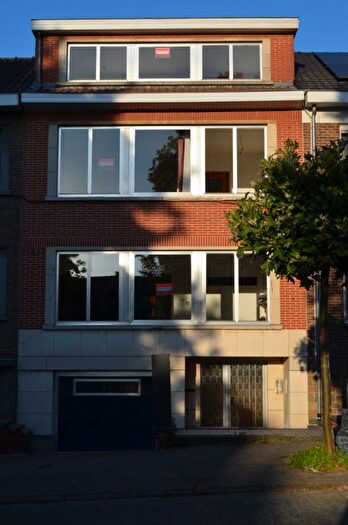 Kasteelstraat, StrombeekBever : Maison 4 pièces à vendre