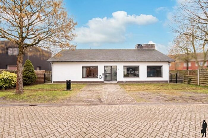 Maison 3 pièces à Wouter van Gierlestraat, OudTurnhout, à vendre