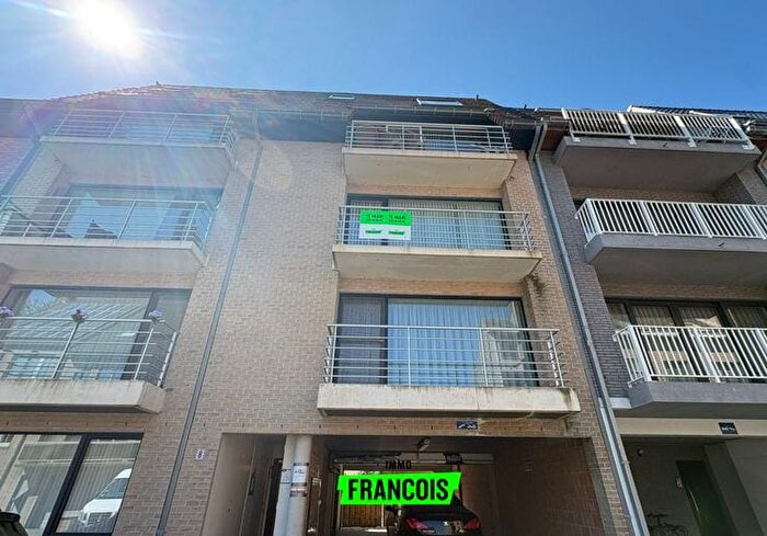 Hasseltstraat, Bredene : Appartement 3 pièces à louer