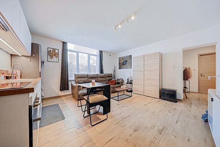 Rue de Tergnée, Farciennes : Appartement 2 pièces à vendre