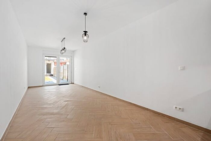 Maison 3 pièces à Meeuwenhoflei, Antwerpen, à vendre