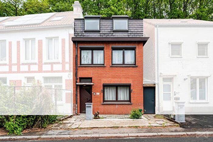 Maison 19 pièces à vendre à Chemin De Louvranges, Wavre