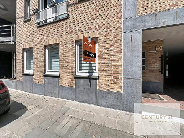 Appartement à louer - Rue Reine Astrid, R