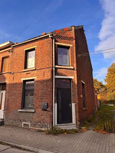 Rue du Grand Trait, Frameries : Maison 3 pièces à vendre