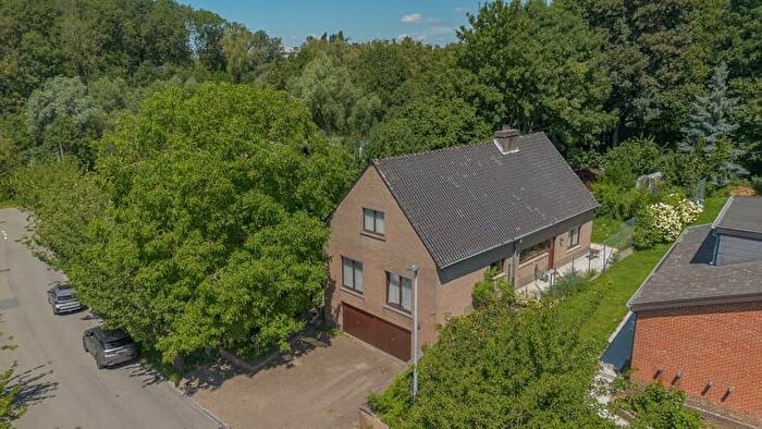 Maison 5 pièces à Kerklaan, ZELLIK, à vendre