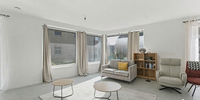 Guido Gezelleplein A, Staden : Appartement 2 pièces à vendre