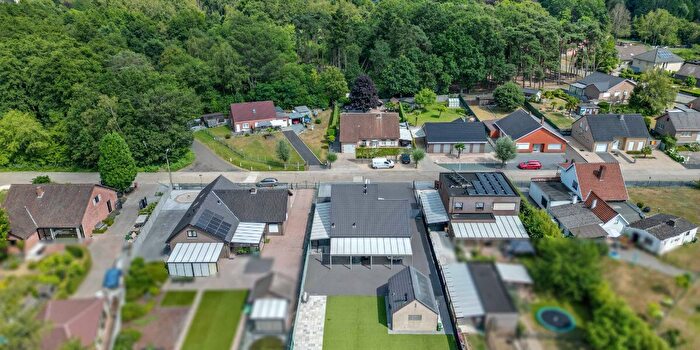 Beuzestraat A, Stokrooie : Maison 3 pièces à vendre