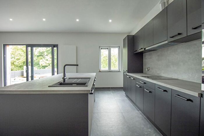 Rue Spinois, Charleroi - Appartement 2 pièces à vendre