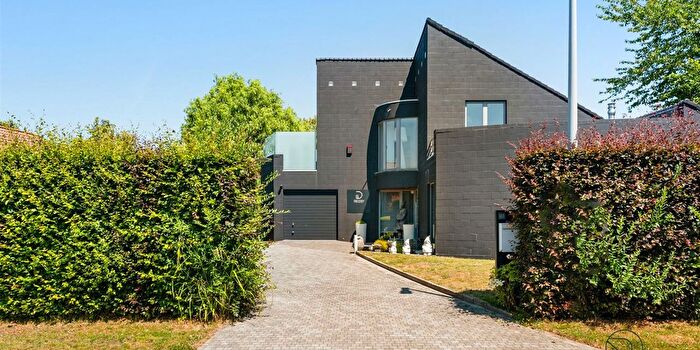 Maison 3 pièces à Sterrestraat, Aalbeke, à vendre