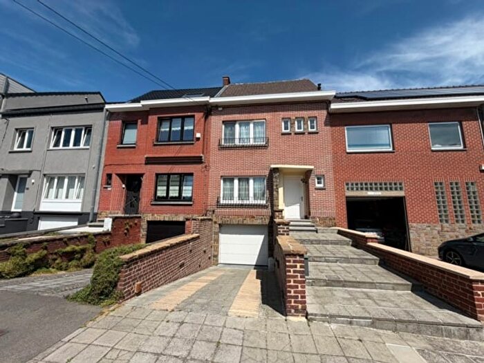 Maison 3 pièces à vendre à Saint Valentin, MontigniessurSambre