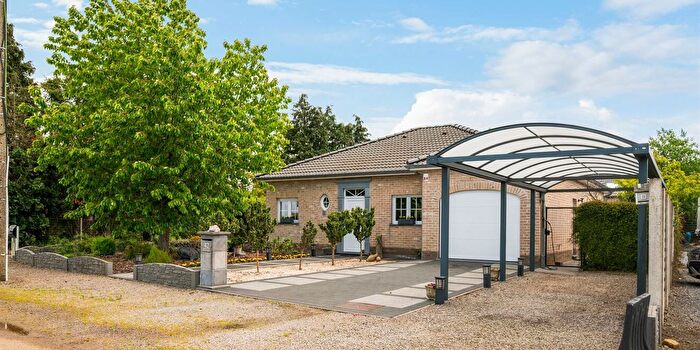 Maison 3 pièces à vendre à Hazelaarsstraat, MeenselKiezegem