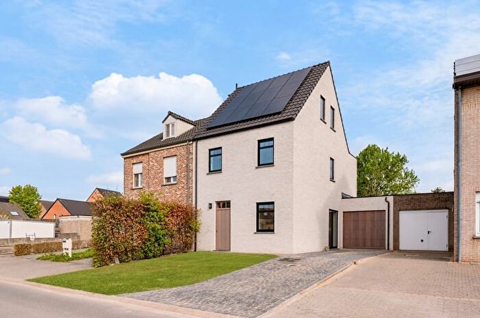 Maison 4 pièces à vendre à Lierseveldstraat, Nijlen