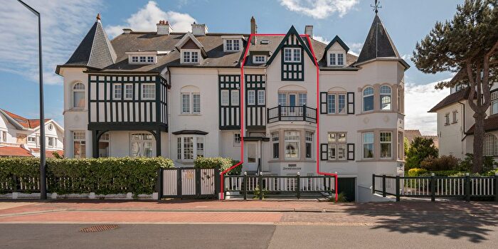 Maison 6 pièces à vendre à Duinendreef, Duinbergen