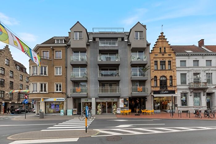 Noordstraat, Roeselare - Appartement 15 pièces à vendre