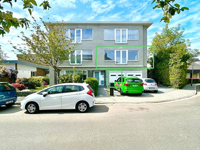 Appartement 10 pièces à louer à Theofiel Lybaertstraat, SintAmandsberg