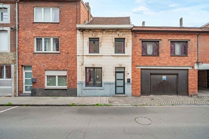 Vinave, Tilleur : Maison 11 pièces à vendre