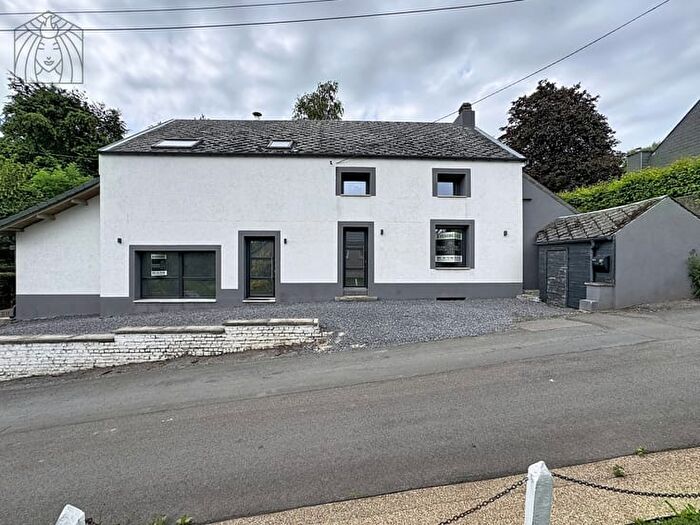 Chant Doiseaux, Andenne - Maison 16 pièces à vendre