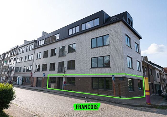 Appartement 4 pièces à louer à Heilig Hartplein, Zottegem