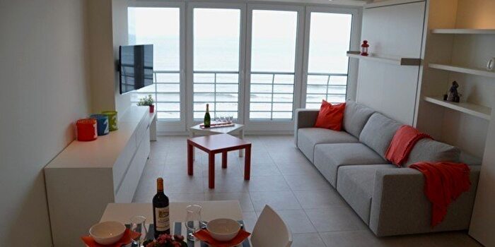 Appartement à Zeedijk, Middelkerke, à louer