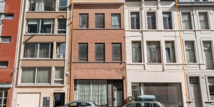 Maison à vendre à Generaal Lemanstraat, Berchem