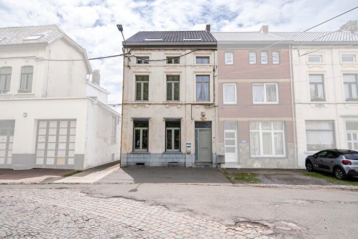 Maison 3 pièces à vendre à Place Albert er, MontigniessurSambre