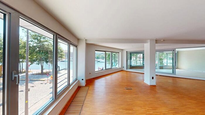 VerbindingsdokWestkaai, A : Appartement 3 pièces à louer