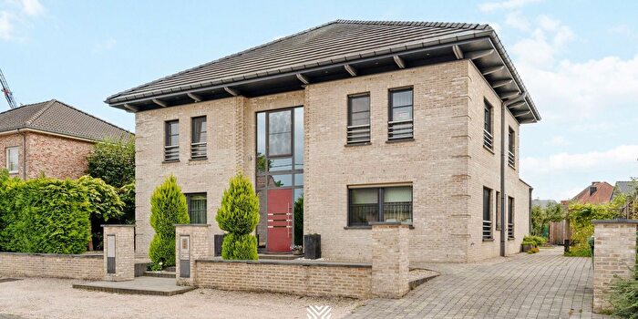 Maison 6 pièces à vendre - Zavelstraat, Heppen