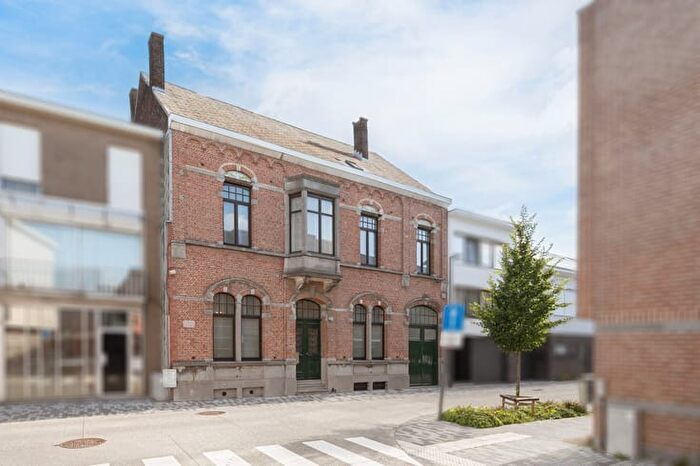Maison 6 pièces à Mechelseweg, KAPELLEOPDENBOS, à vendre