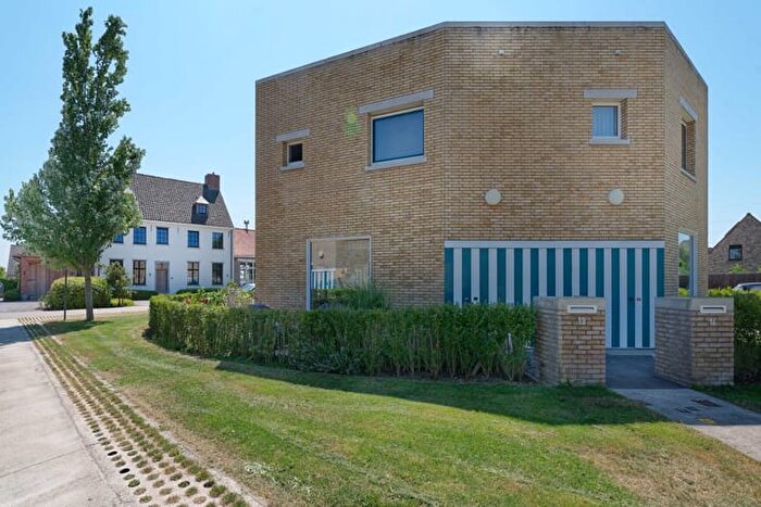 Maison 3 pièces à vendre - Jules Leroystraat, Wulpen