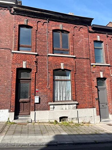 Maison 2 pièces à Rue Paradis des Chevaux, Gilly, à vendre