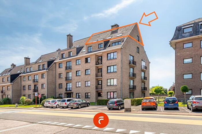 Appartement 7 pièces à Overleiestraat, Harelbeke, à vendre