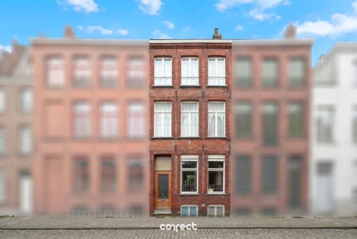 Maison 3 pièces à Pijpersstraat, BRUGGE, à vendre