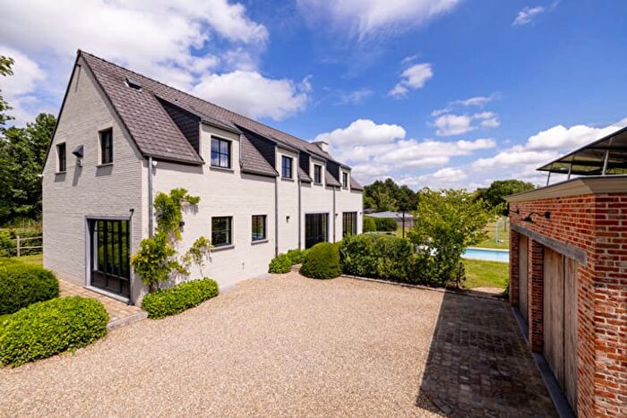 Maison 5 pièces à vendre à SintAnnekestraat, Westerlo