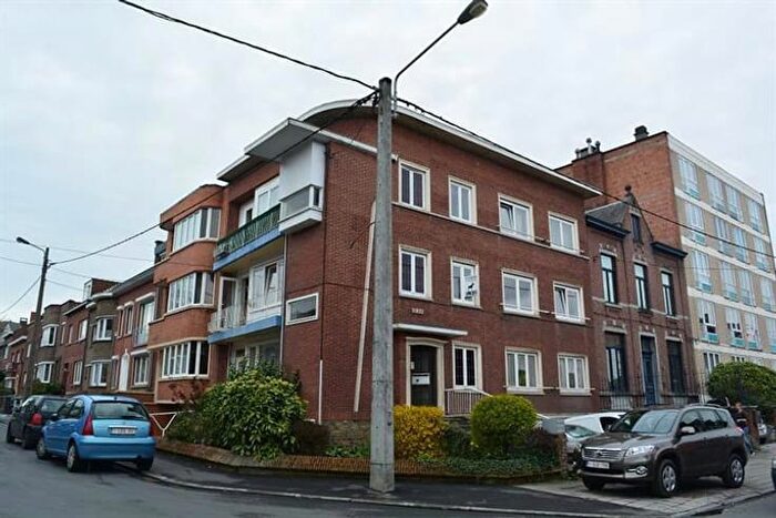 Appartement 2 pièces à louer - rue Jules Bordet, MONTSURMARCHIENNE