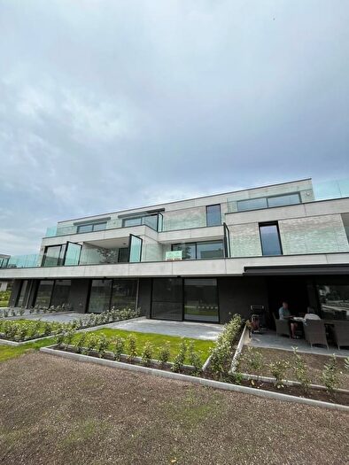 Rector De Ramstraat, Zandhoven : Appartement 10 pièces à louer